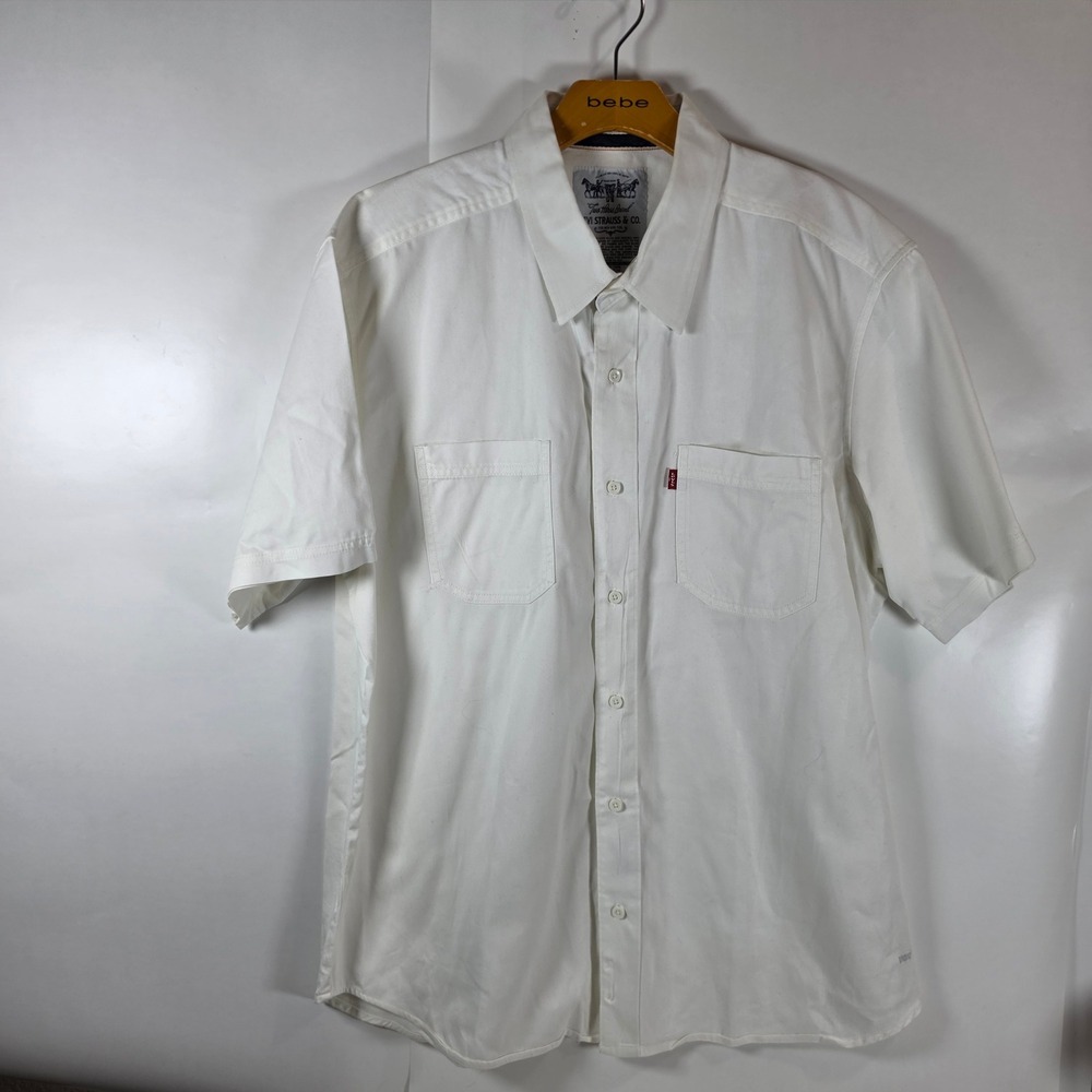 Levi Strauss Mens XL White Cotton Short Sleeve Button Up Shirt 3LMSW018